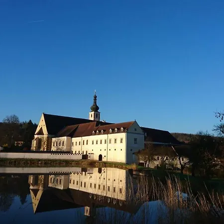 Jakob Kern Gastehaus Im Stift *
