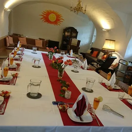 Szálloda Jakob Kern Gastehaus Im Stift
