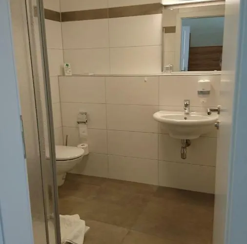 Jakob Kern Gastehaus Im Stift ホテル *