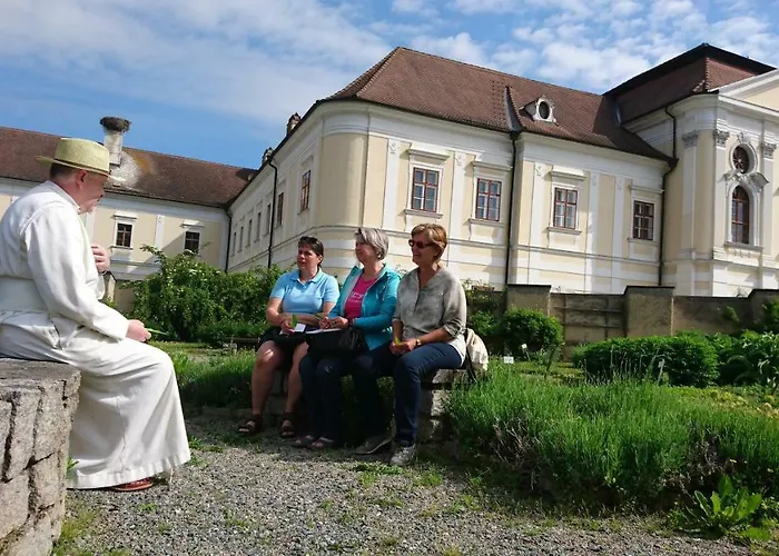 Jakob Kern Gastehaus Im Stift Geras