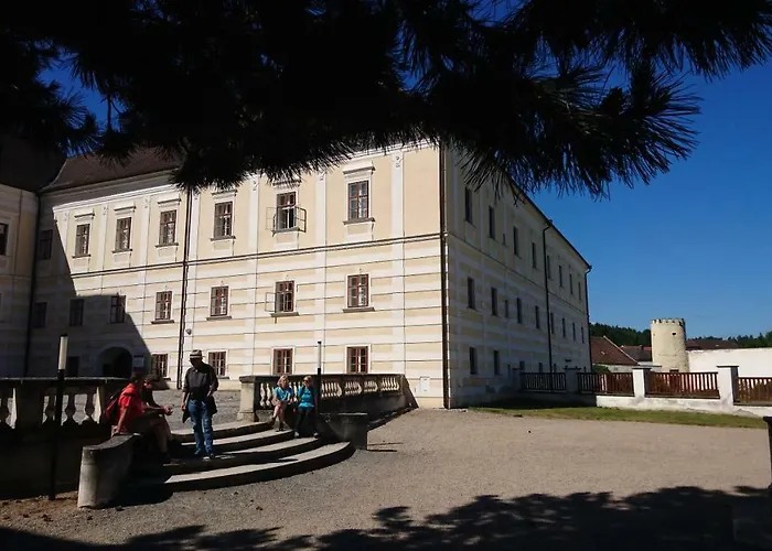 Jakob Kern Gastehaus Im Stift * Geras