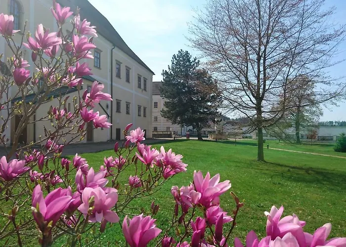 Jakob Kern Gastehaus Im Stift ホテル *